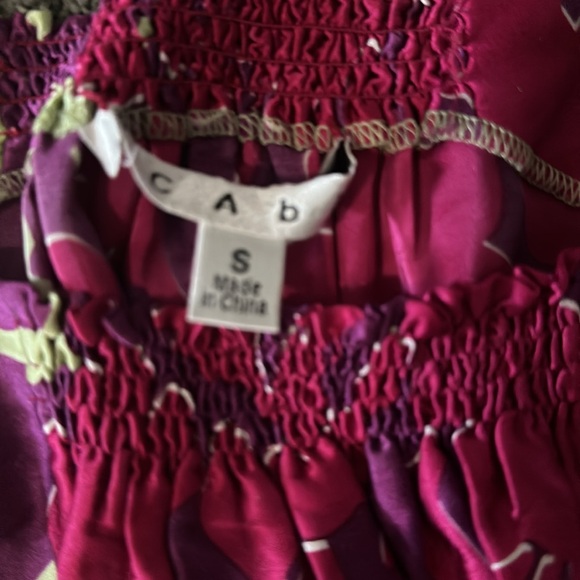 Cabi silk tank.  Size small - Picture 2 of 4